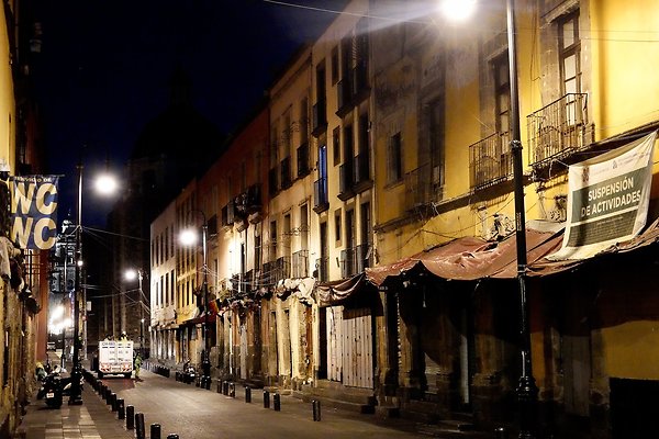 MEXICO CITY STREETS NIGHT 1
